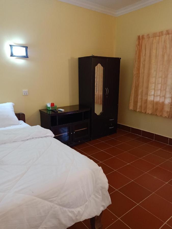 Pina House Hotel Kep Buitenkant foto
